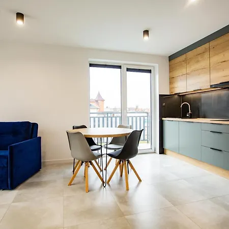 Family Apartment *